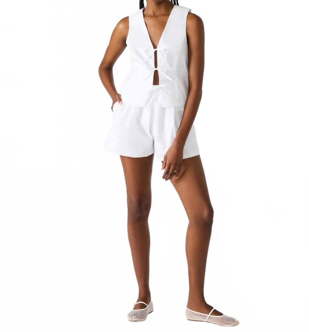 NEW STEVE MADDEN alza top in white